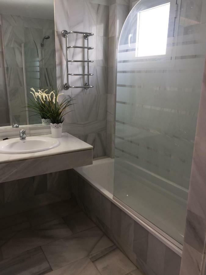 Beautiful 2 Bedroom Apartment @ Puerto Banus! Marbella Ngoại thất bức ảnh